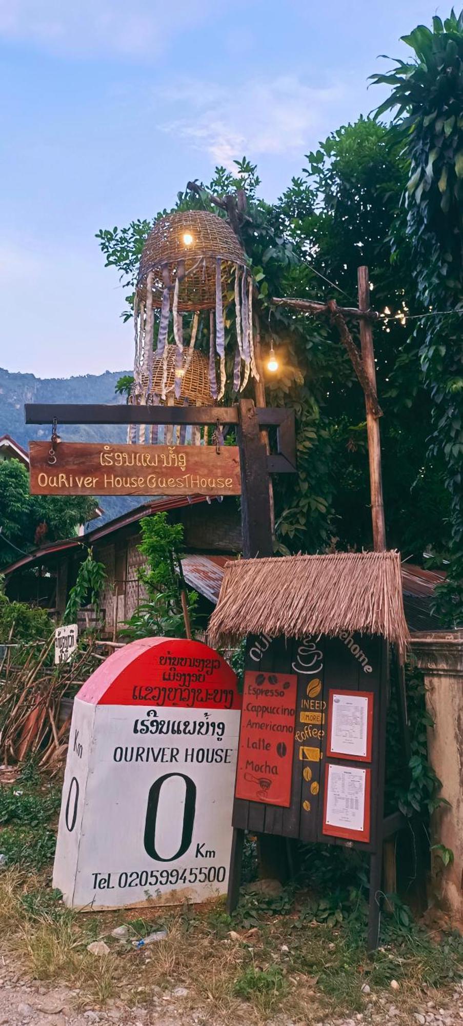 Ou River House Nongkhiaw Exteriör bild