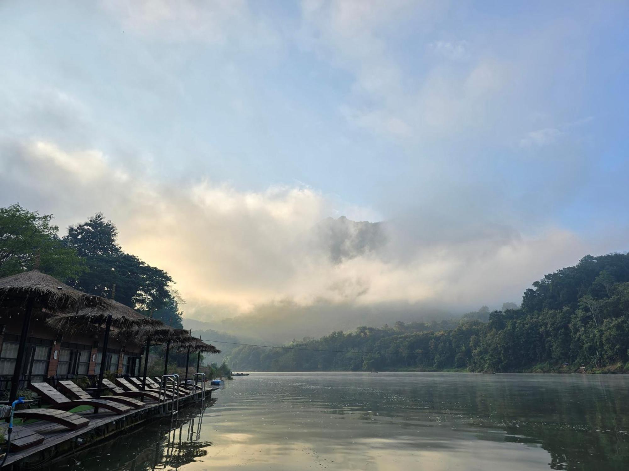 Ou River House Nongkhiaw Exteriör bild